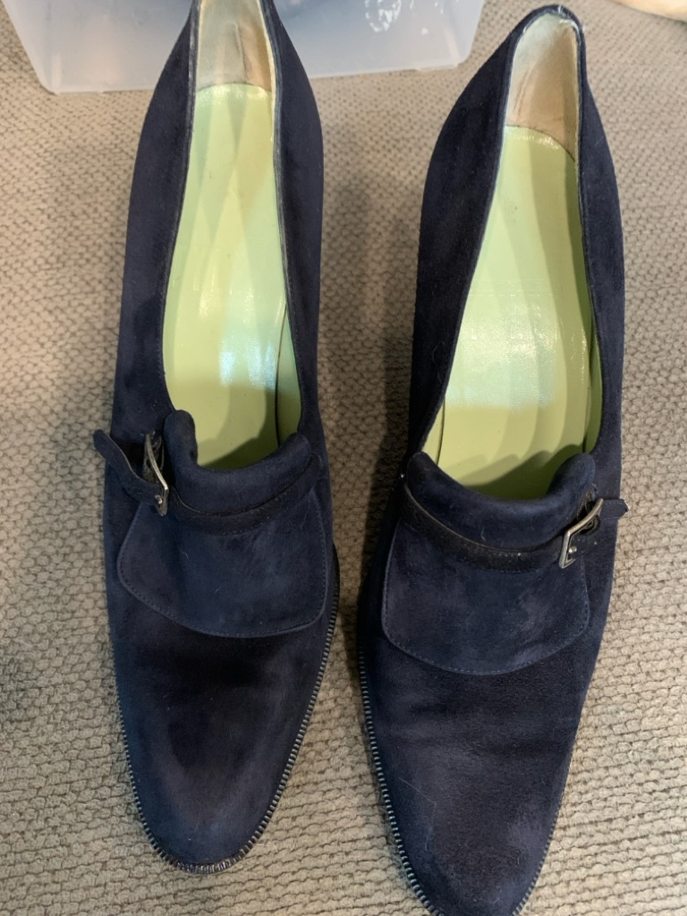 Vintage Richard Tyler Navy Suede Block Heel Loafer/Pump Women’s 8